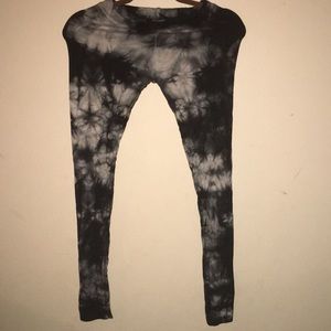 brandy melville  tye dye leggings